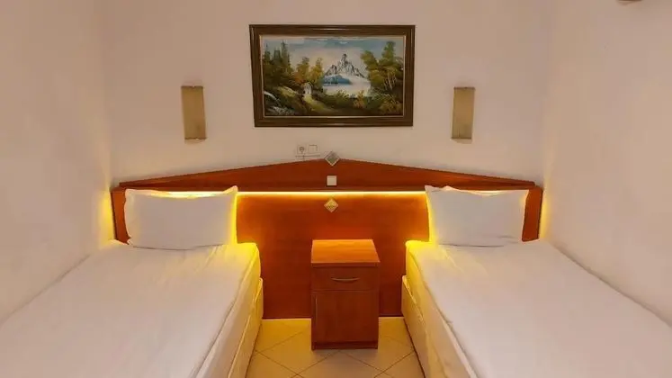 Standart Oda, Bahçe Manzaralı