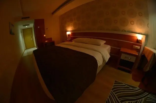 Standart Oda, Şehir Manzaralı