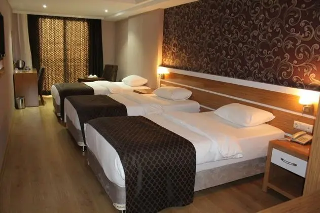 Standart Oda, Şehir Manzaralı