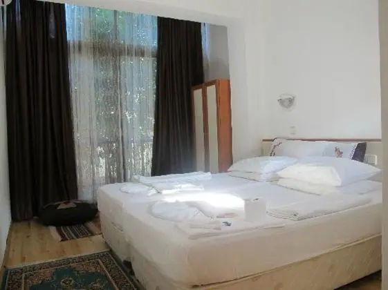 Standart Aile Odası