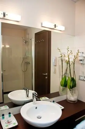 Standard Tek Büyük Yataklı Oda, Şehir Manzaralı