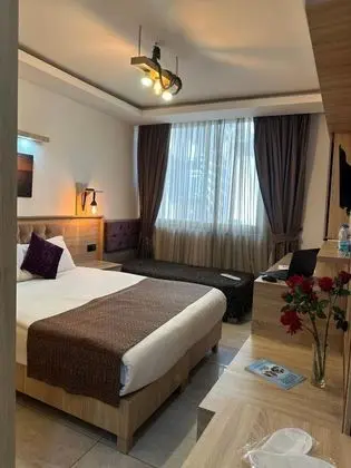 Standart Oda, Kara Manzaralı, Fransız Balkonlu