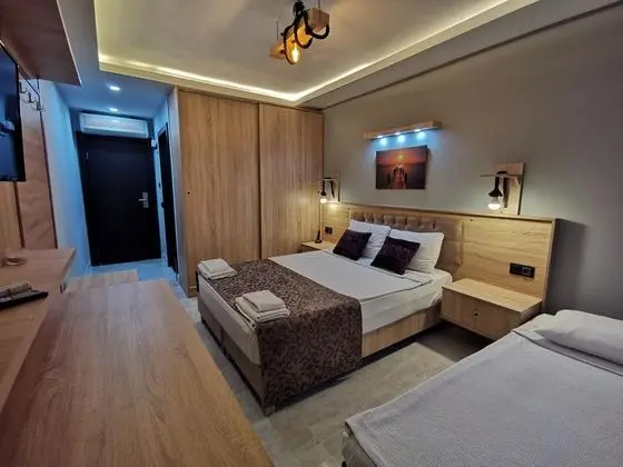 Standart Oda, Kara Manzaralı, Fransız Balkonlu