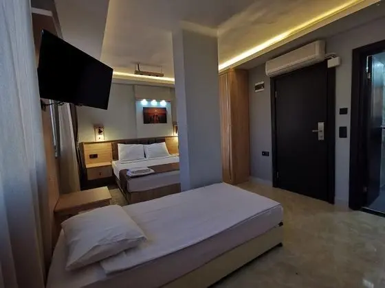 Standart Oda, Kara Manzaralı, Fransız Balkonlu