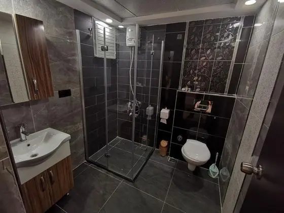 Suite, Kara Manzaralı, Fransız Balkonlu