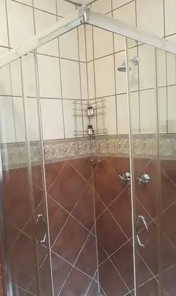 Luxury Tek Büyük Yataklı Oda