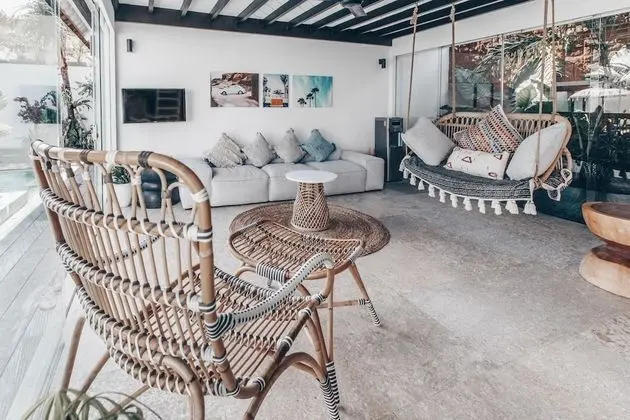 Superior Bungalov, Sigara İçilmez, Havuz Manzaralı