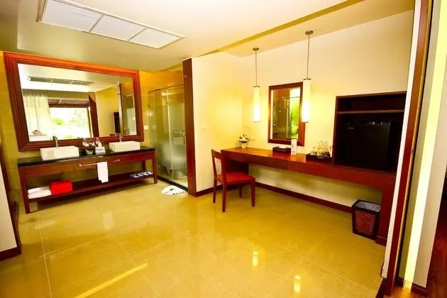 Palm Villa  (Adult Only)