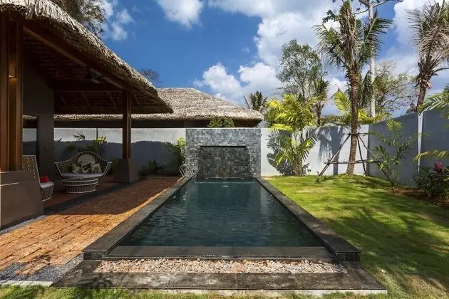 Palm Villa Elite with Pool (Adult Only)