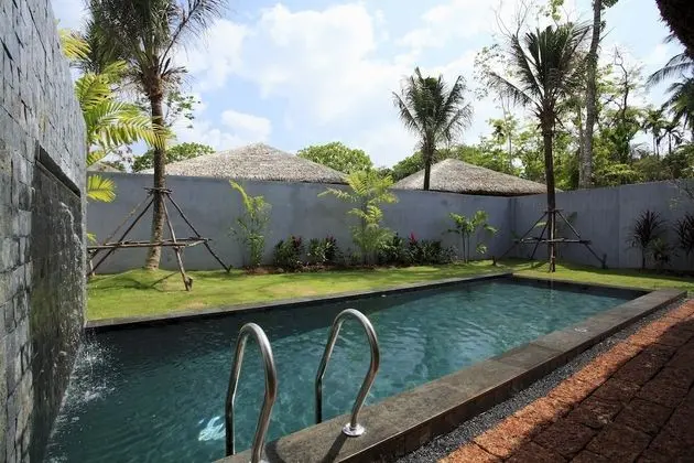 Palm Villa Elite with Pool (Adult Only)