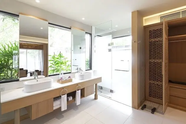 Palm Villa Elite with Pool (Adult Only)