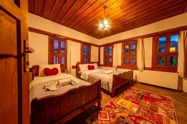 Standart Oda, Şehir Manzaralı