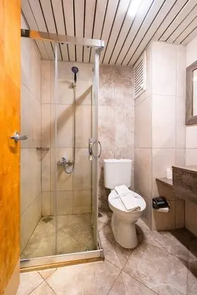 https://images.etstur.com/imgproxy/resize/2560x1440/files/images/hotelImages/etsrooms/558/Bezay_Hotel_20260209142118_1.jpg