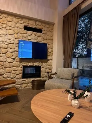 Villa, Göl veya Bahçe Manzaralı, Özel Havuzlu ve Bahçeli
