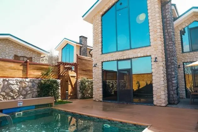 Villa, Göl veya Bahçe Manzaralı, Özel Havuzlu ve Bahçeli