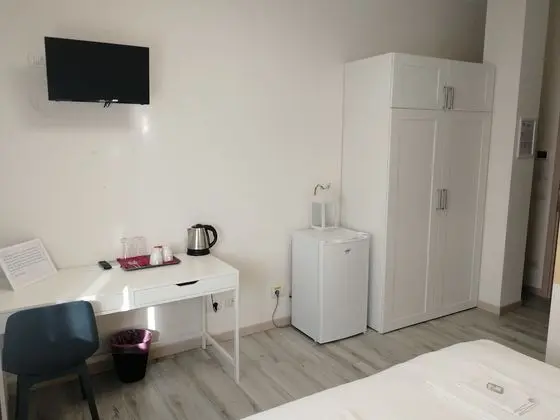 Tek Büyük Yataklı Oda