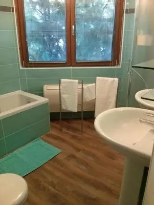 Tek Büyük Yataklı Oda, Özel Banyo (External)