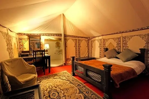 Luxury Çadır, 1 En Büyük (King) Boy Yatak, Sigara İçilmez