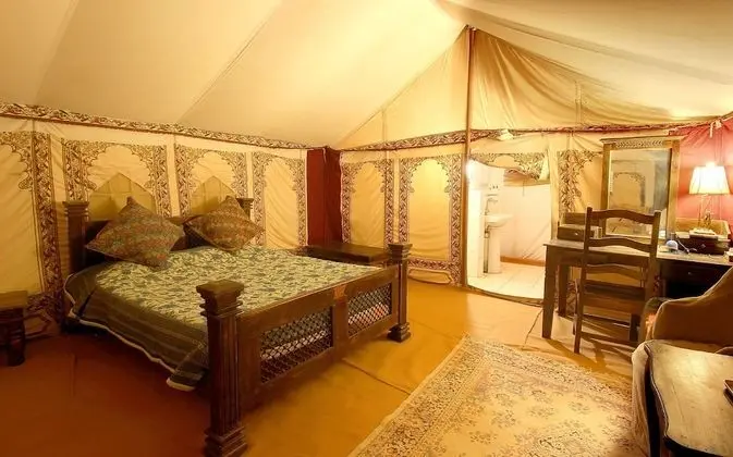 Luxury Çadır, 1 En Büyük (King) Boy Yatak, Sigara İçilmez