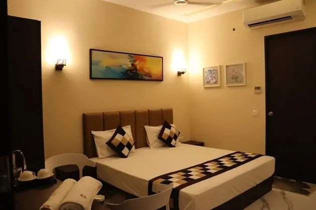 Luxury Tek Büyük Yataklı Oda
