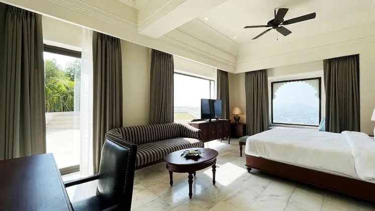 Luxury Oda (Bhairavgarh)