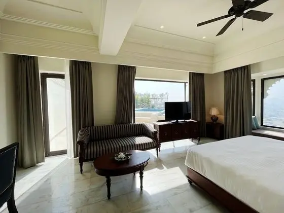 Luxury Oda (Bhairavgarh)