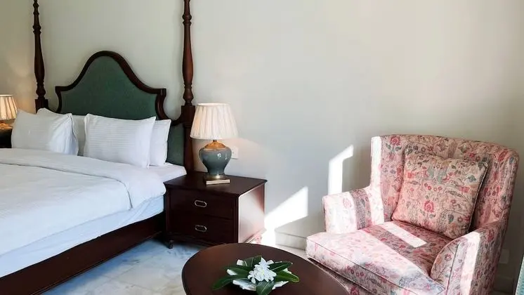 Luxury Oda (Bhairavgarh)