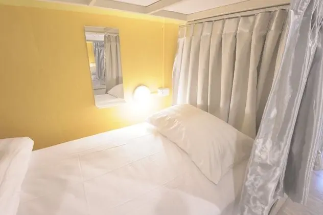 Bed in Mixed Dormitory