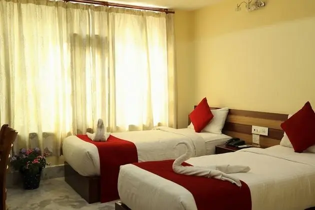 Deluxe Tek Büyük veya İki Ayrı Yataklı Oda