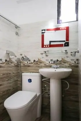 Standard Tek Büyük Yataklı Oda, Tepe Manzaralı