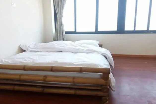 Standard Üç Kişilik Oda, Tepe Manzaralı