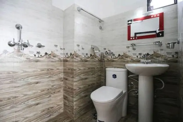 Standard Üç Kişilik Oda, Tepe Manzaralı