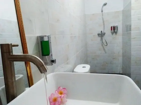 Standard Tek Büyük Yataklı Oda