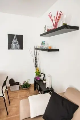 Tek Büyük Yataklı Oda, Ortak Banyo
