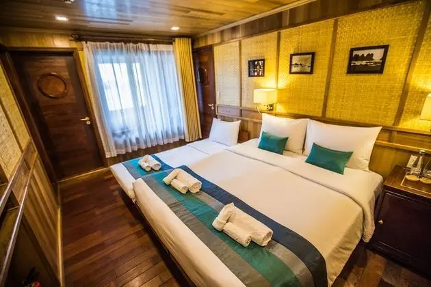 Premium Oda, 1 Çift Kişilik veya 2 Tek Kişilik Yatak, Balkon, Deniz Manzaralı