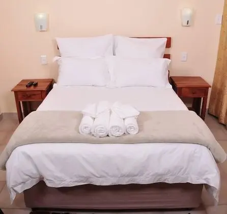 Deluxe Tek Büyük Yataklı Oda, 1 Çift Kişilik Yatak, Sigara İçilmez, Bahçe Manzaralı