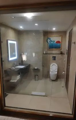 Deluxe Tek Büyük Yataklı Oda, 1 Çift Kişilik Yatak, Balkon, Okyanusa Sıfır