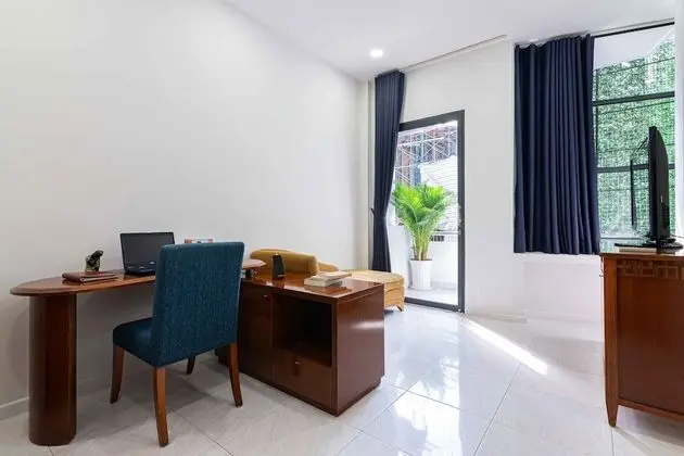 Deluxe Tek Büyük Yataklı Oda, Balkon (Suite)