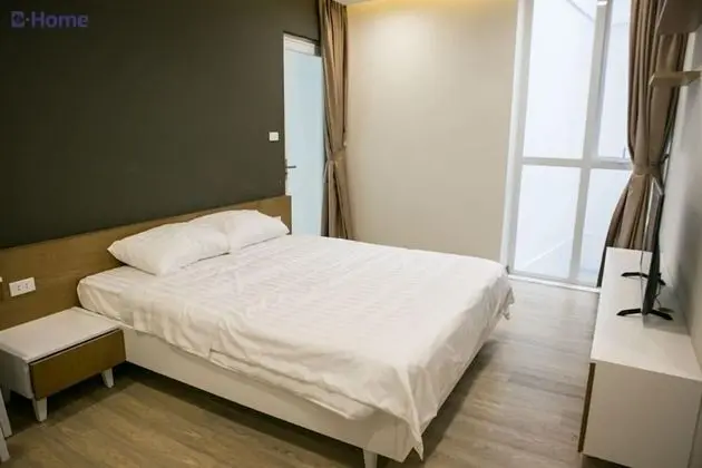 Deluxe Tek Büyük Yataklı Oda