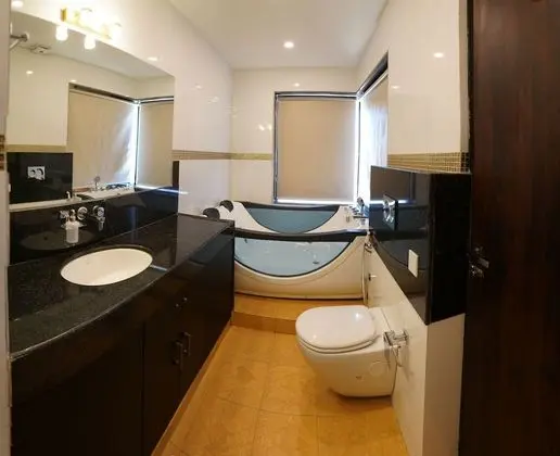 Super Deluxe Room