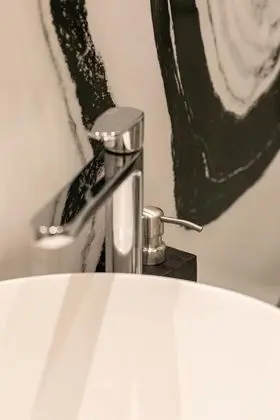 Classic Oda, 1 En Büyük (King) Boy Yatak, Sigara İçilmez, Şehir Manzaralı