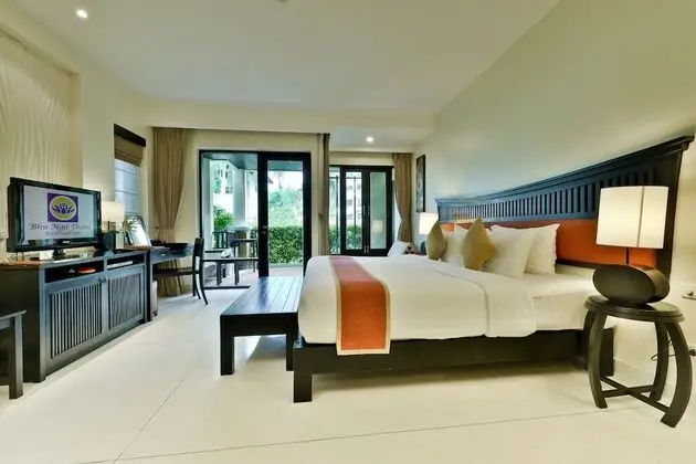 Deluxe Elegant Room