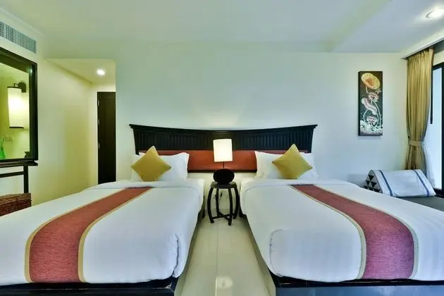 Deluxe Elegant Room