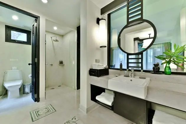 Deluxe Elegant Room