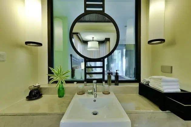 Deluxe Elegant Room