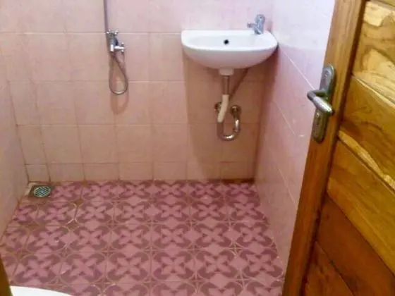 Basic Tek Büyük Yataklı Oda