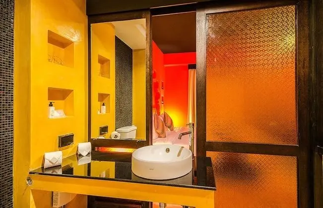 Deluxe Oda, Havuz Kullanımı