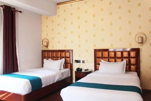 Comfort Tek Büyük veya İki Ayrı Yataklı Oda
