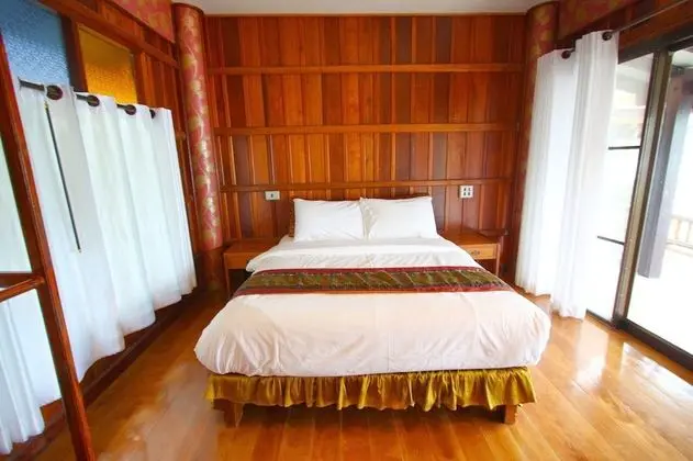 Deluxe Thai Villa Sea View