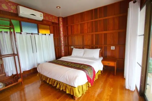 Deluxe Thai Villa Sea View